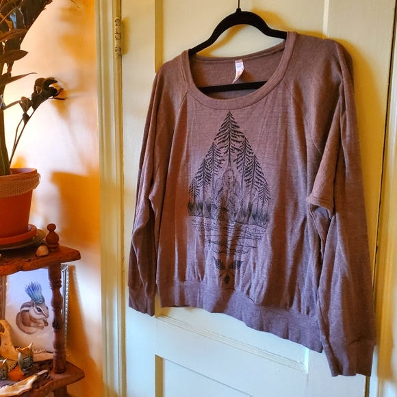 Bigfoot sasquatch forest cryptid light sweater long sleeve top - Picture 2 of 10